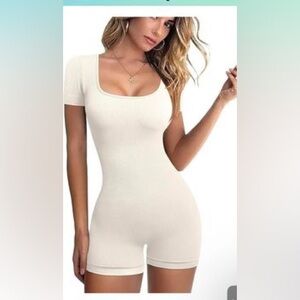 Brand new amazon romper never worn